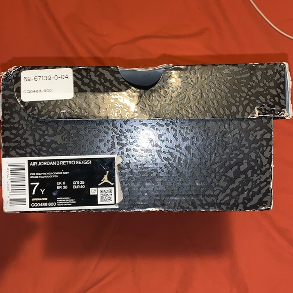 Jordan 3 - Picture 7 of 8